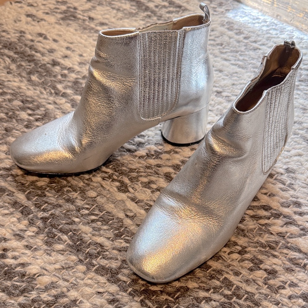 Marc Jacobs Silver Ankle Boots